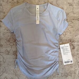 NWT Lululemon Sculpt Cinched Short Sleeve
Pale blue/gray
Size 4